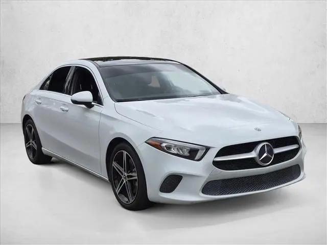 2020 Mercedes-Benz A 220 A 220