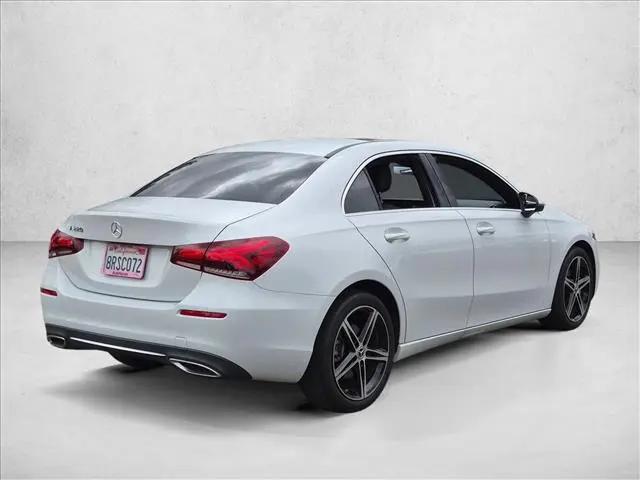 2020 Mercedes-Benz A 220 A 220