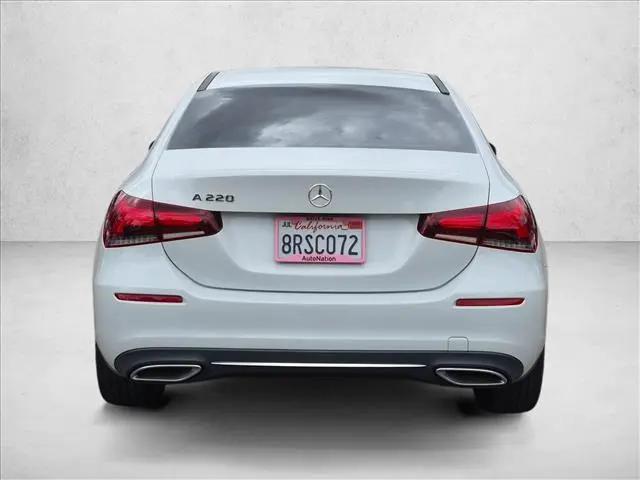 2020 Mercedes-Benz A 220 A 220