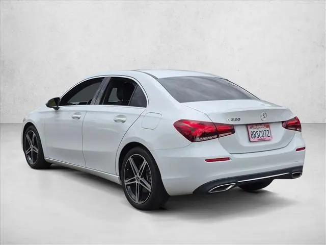 2020 Mercedes-Benz A 220 A 220