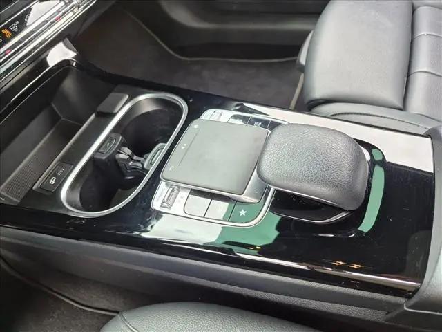 2020 Mercedes-Benz A 220 A 220