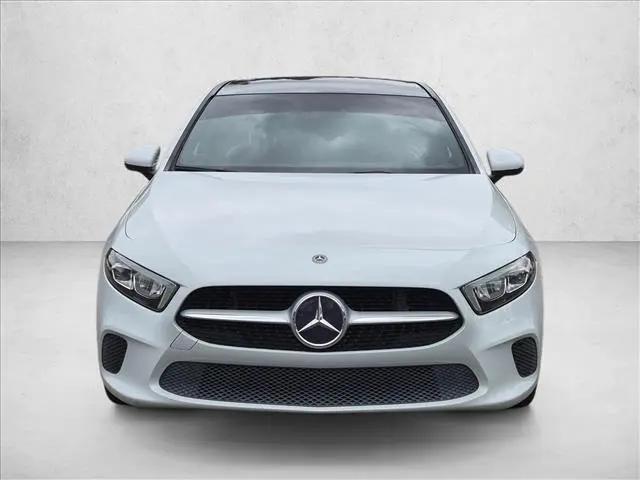 2020 Mercedes-Benz A 220 A 220
