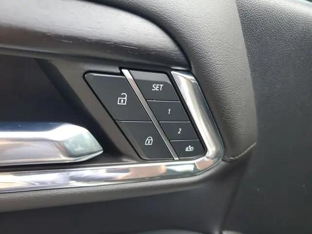 2024 GMC Sierra 3500HD 4WD Crew Cab Standard Bed Denali