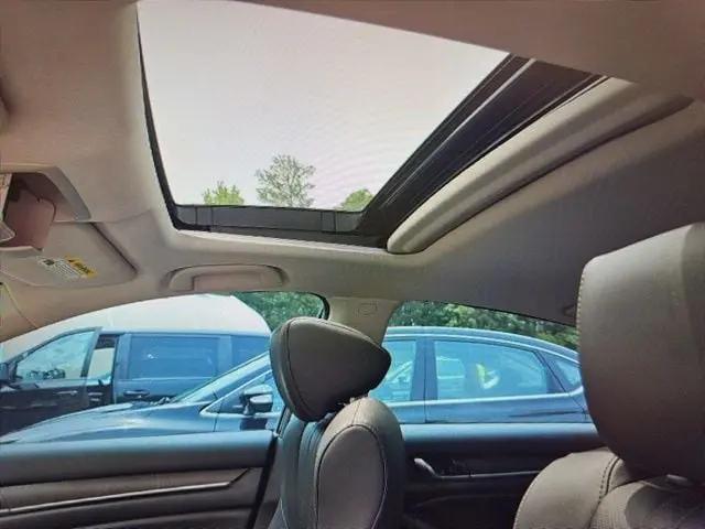 2022 Honda Accord Hybrid Touring
