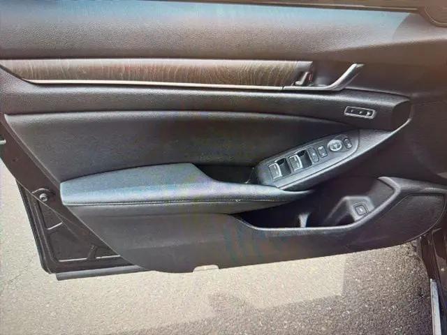 2022 Honda Accord Hybrid Touring
