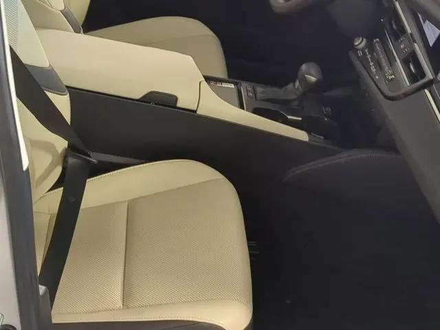 2023 Lexus ES 300h ES 300h