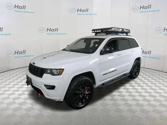 2022 Jeep Grand Cherokee Laredo X 4x4