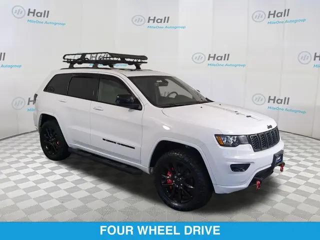 2022 Jeep Grand Cherokee Laredo X 4x4