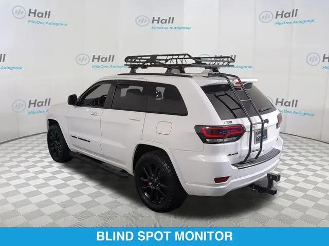 2022 Jeep Grand Cherokee Laredo X 4x4
