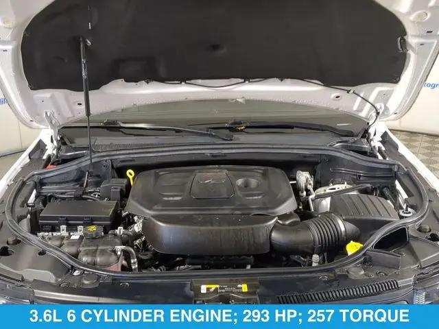 2022 Jeep Grand Cherokee Laredo X 4x4