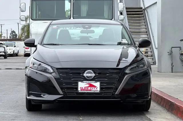 2026 Nissan Altima SV FWD