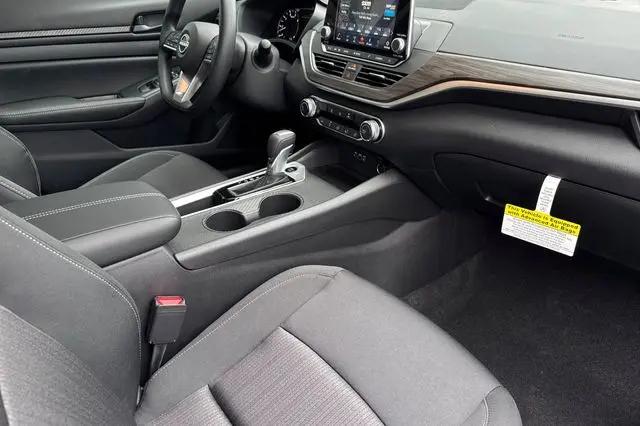 2026 Nissan Altima SV FWD
