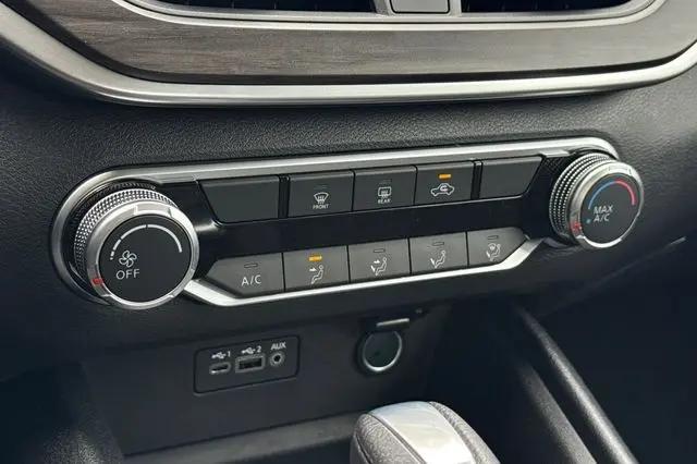 2026 Nissan Altima SV FWD