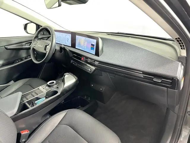 2024 Kia EV6 Wind