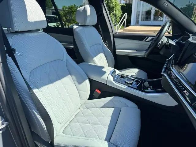 2024 BMW X5 xDrive50e