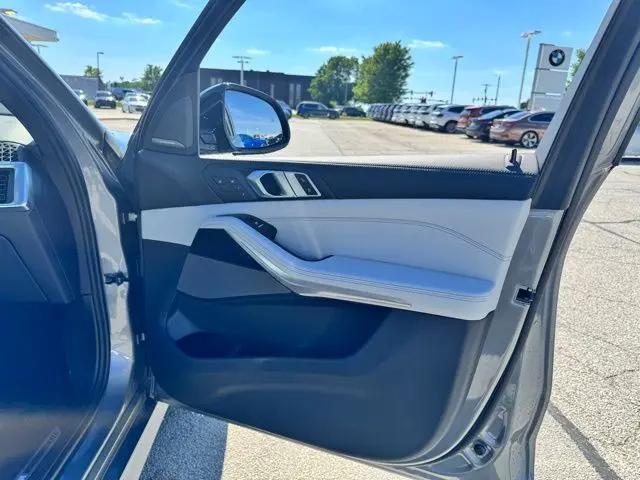 2024 BMW X5 xDrive50e