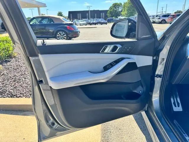 2024 BMW X5 xDrive50e