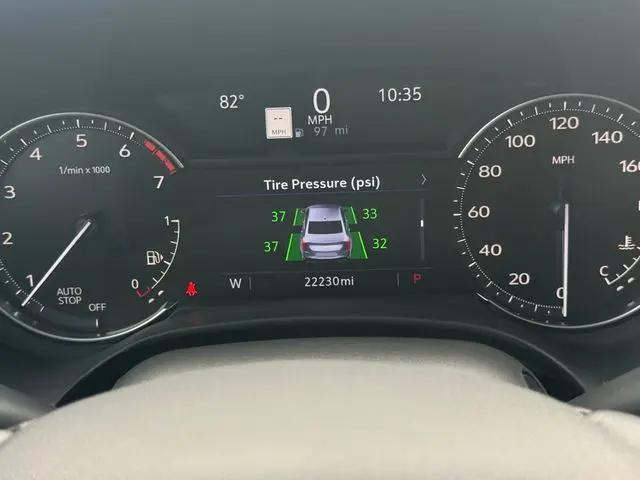 2024 Cadillac CT4 Luxury