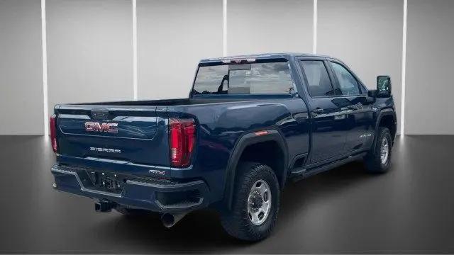 2022 GMC Sierra 2500HD 4WD Crew Cab Standard Bed AT4