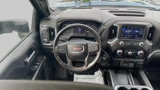 2022 GMC Sierra 2500HD 4WD Crew Cab Standard Bed AT4