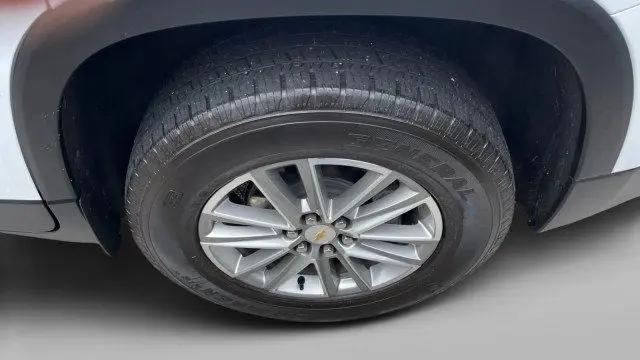 2023 Chevrolet Traverse AWD LT Leather