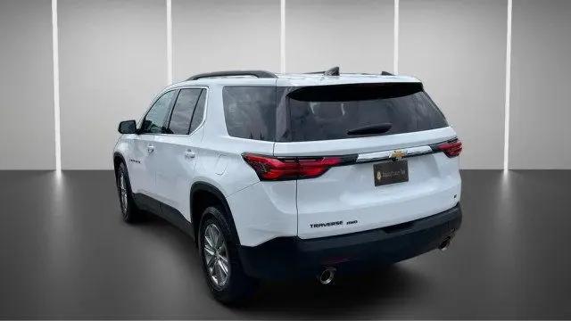 2023 Chevrolet Traverse AWD LT Leather