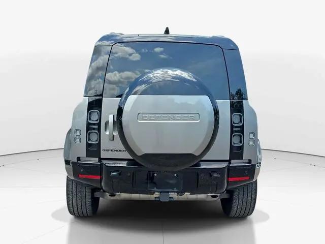 2024 Land Rover Defender 110 P400 X