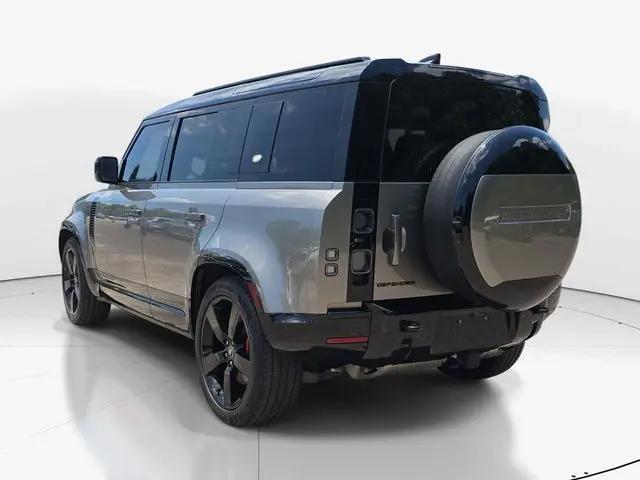 2024 Land Rover Defender 110 P400 X