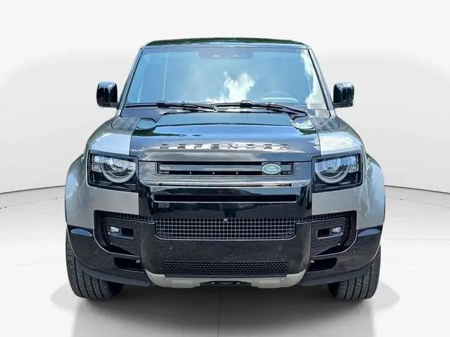 2024 Land Rover Defender 110 P400 X