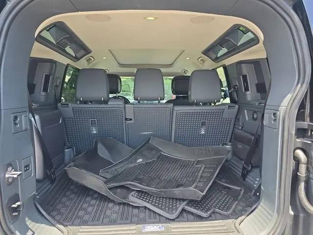 2024 Land Rover Defender 110 P400 X