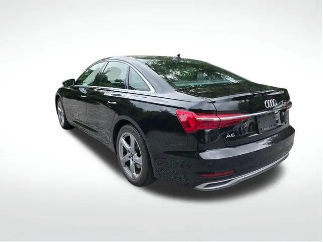 2024 Audi A6 Premium Plus 45 TFSI quattro S tronic