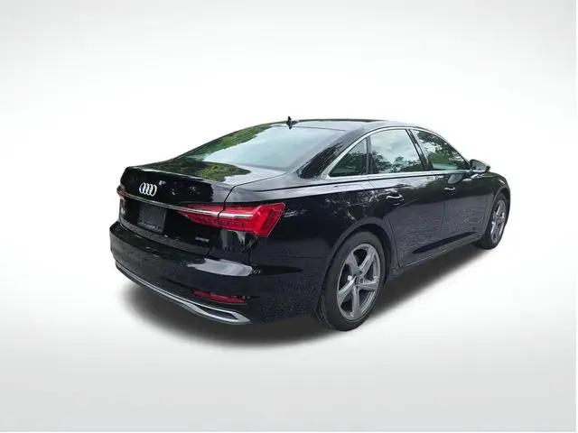 2024 Audi A6 Premium Plus 45 TFSI quattro S tronic