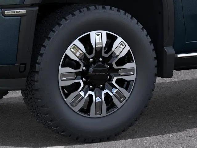 2026 GMC Sierra 2500HD Crew Cab, Standard Bed, Denali, 4WD