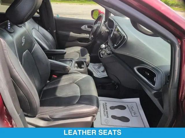 2021 Chrysler Pacifica Touring L