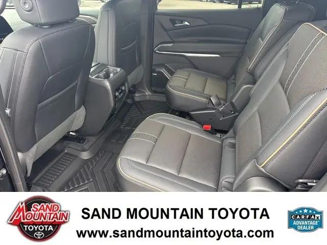 2025 Chevrolet Traverse FWD High Country