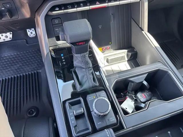 2026 Toyota Tundra Limited CrewMax 5.5' Bed