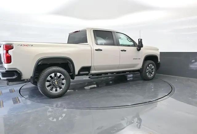2026 Chevrolet Silverado 2500HD Crew Cab, Standard Bed, WT, 4WD