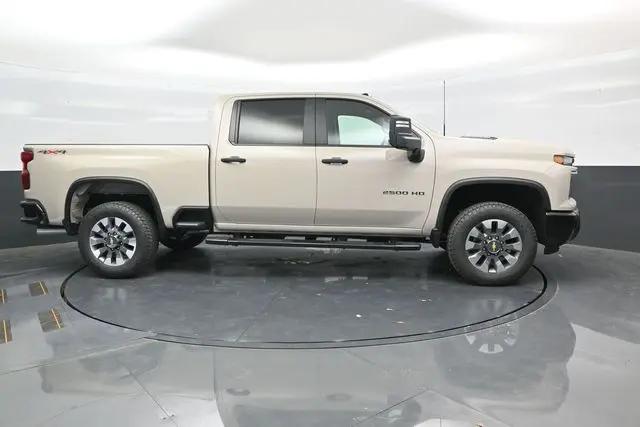 2026 Chevrolet Silverado 2500HD Crew Cab, Standard Bed, WT, 4WD