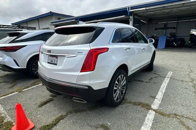 2017 Cadillac XT5 Premium Luxury