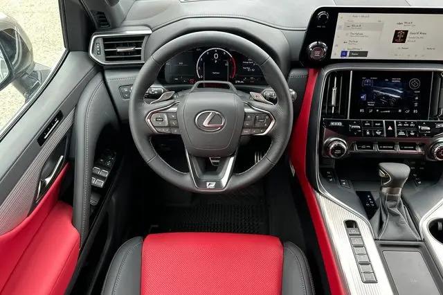 2026 Lexus LX F SPORT Handling