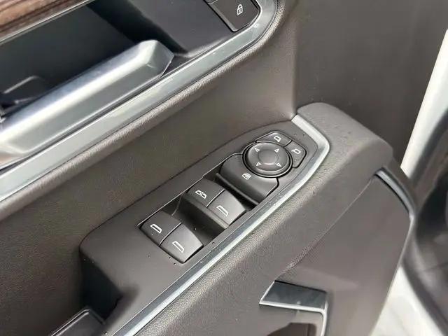 2026 Chevrolet Silverado 1500 4WD Crew Cab Standard Bed LT