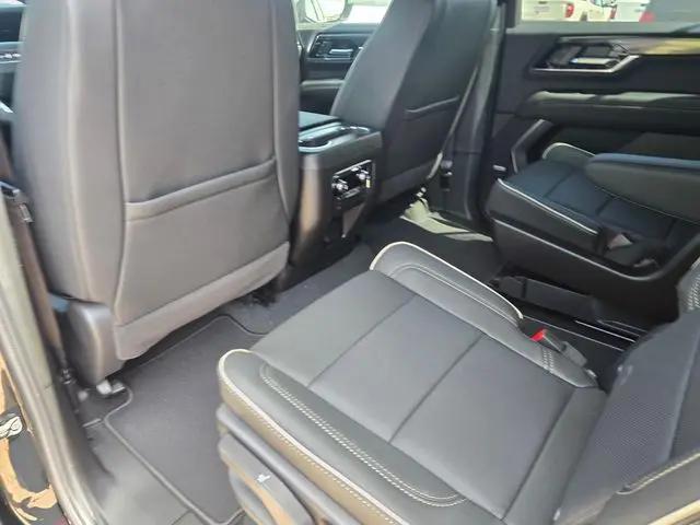 2026 GMC Yukon 2WD Elevation