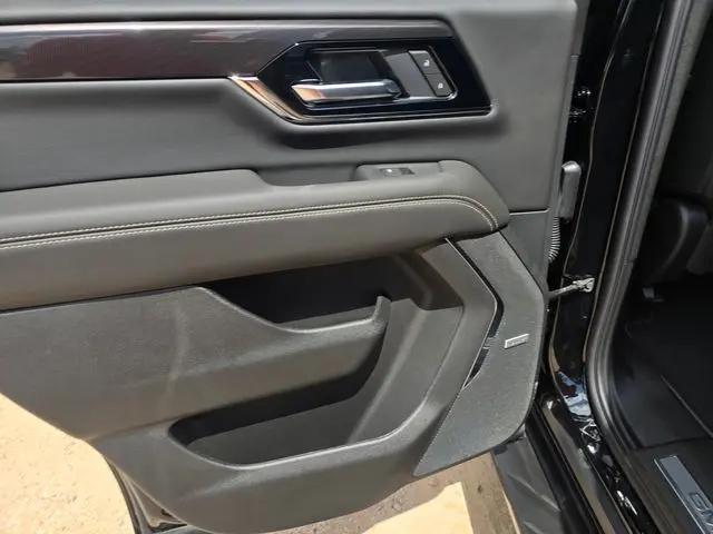 2026 GMC Yukon 2WD Elevation