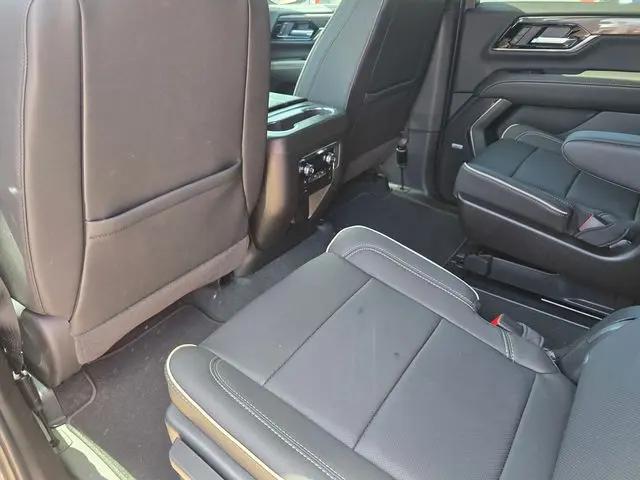 2026 GMC Yukon 2WD Elevation