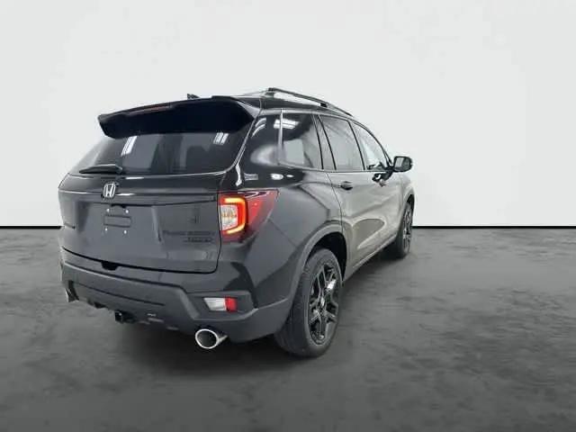 2025 Honda Passport AWD Black