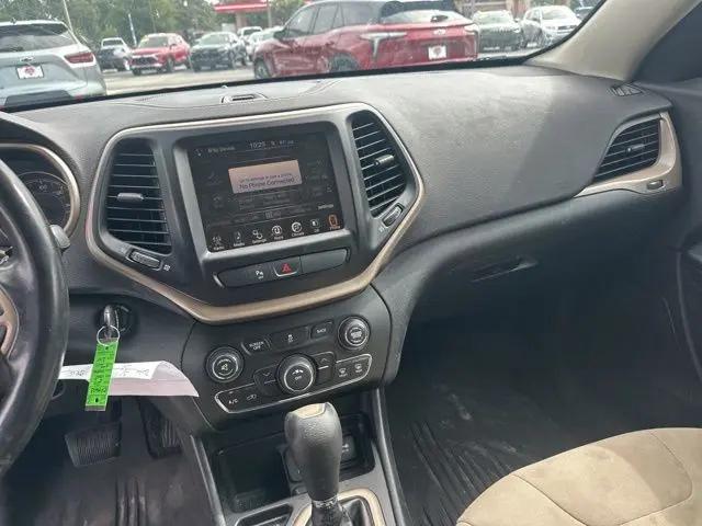 2016 Jeep Cherokee 75th Anniversary