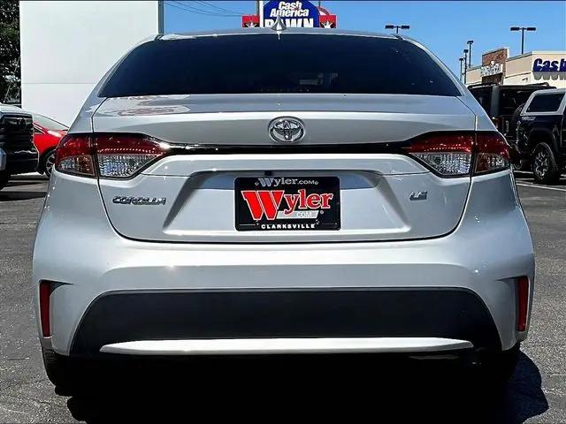 2022 Toyota Corolla LE