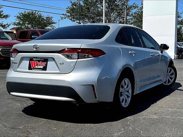 2022 Toyota Corolla LE