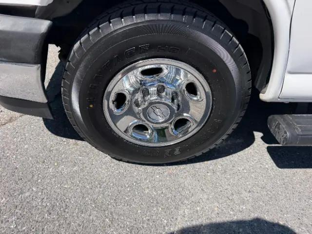 2017 Chevrolet Express LT