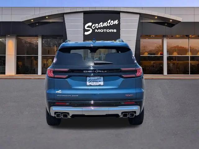 2026 GMC Acadia Denali AWD